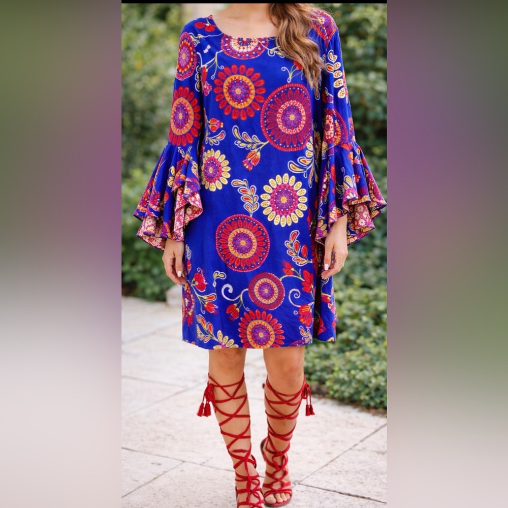 Floral Bell Sleeve Dress - Blue and Red size 12
